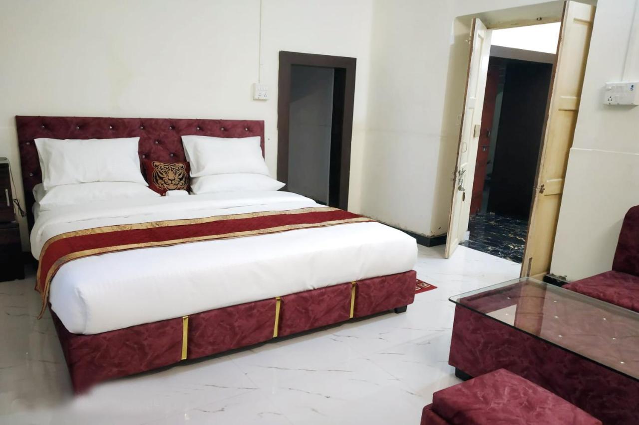 Hotel Kumkum Chhaya Panna Exterior foto
