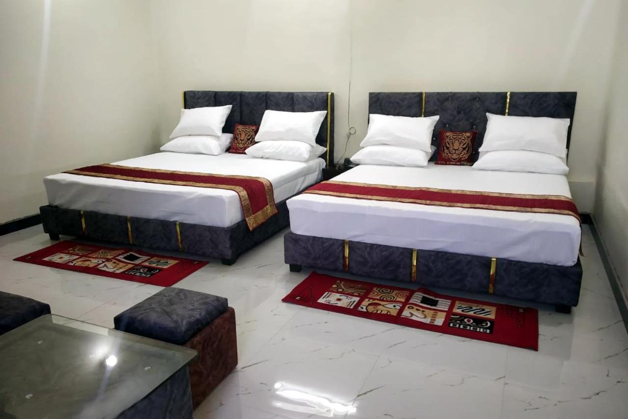 Hotel Kumkum Chhaya Panna Exterior foto